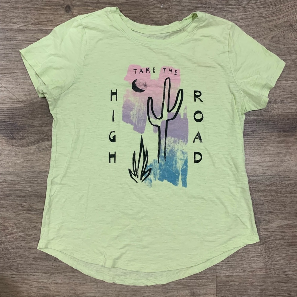 Old Navy Tshirt